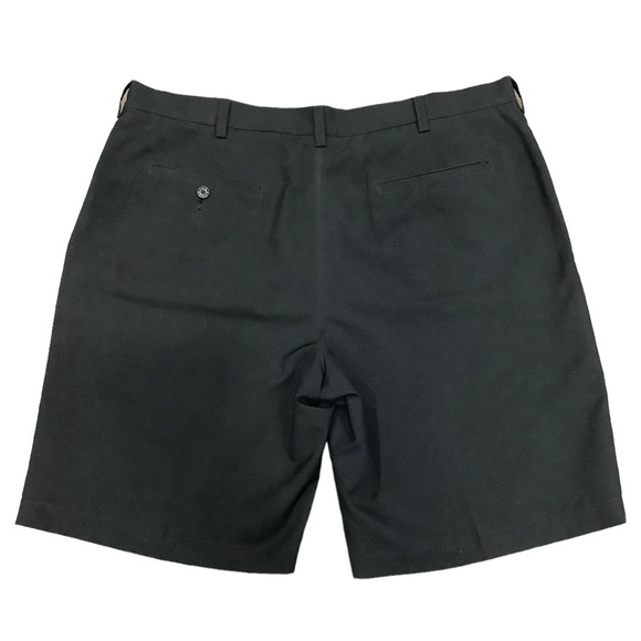 Men's PGA Tour 38 Large Chino Khakis Shorts Golf Black Lightweight 5 Pocket NWOT - Picture 3 of 6